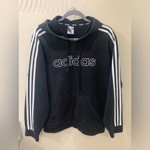 adidas pullover hoodie men’s size M